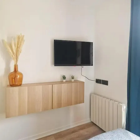 Apartament La Studieuse - Hyper Centre Noisy-le-Grand